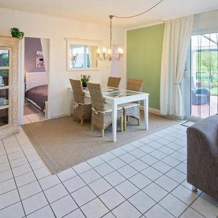 別荘 Deichgefluester ドルヌム