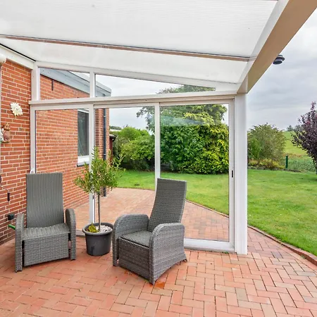 別荘 Deichgefluester *